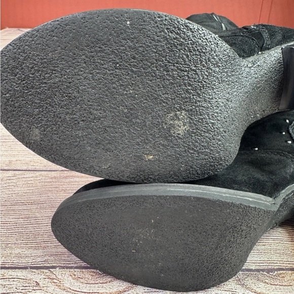 Harley Davidson Black Suede Knee High Boots Womens 7 Logo Wings Embroidery - Picture 8 of 8